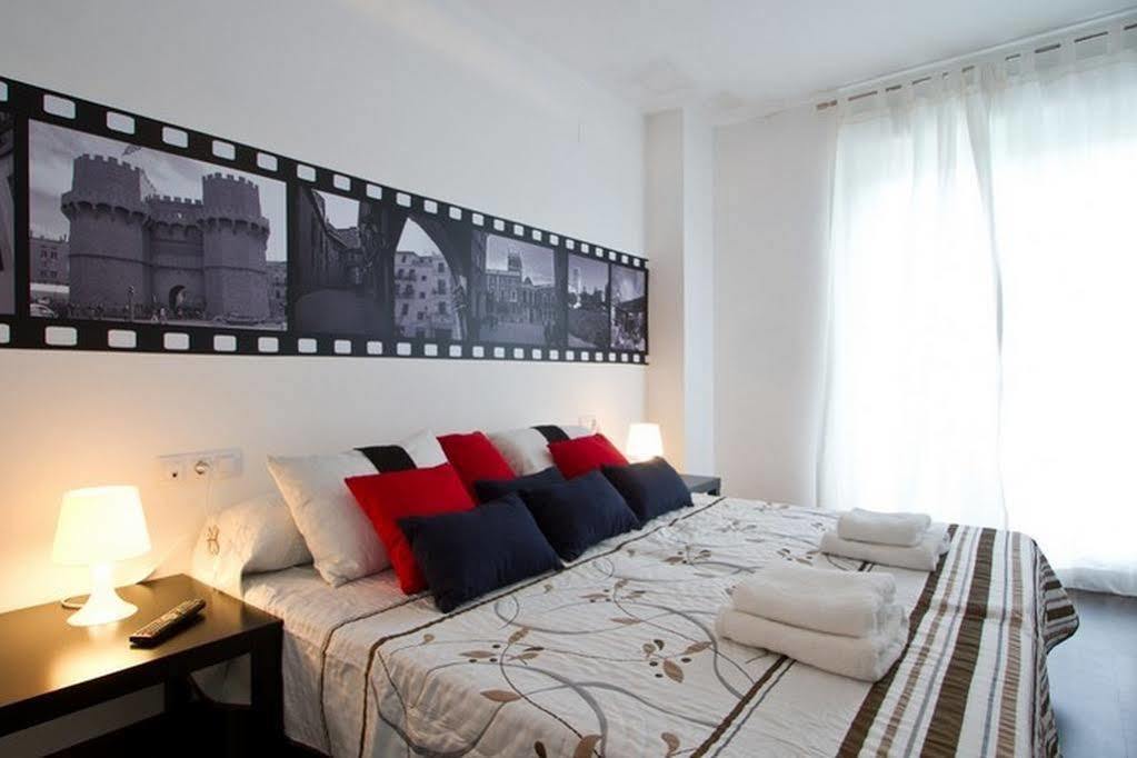 Flatsforyou Turia Valencia Exterior photo